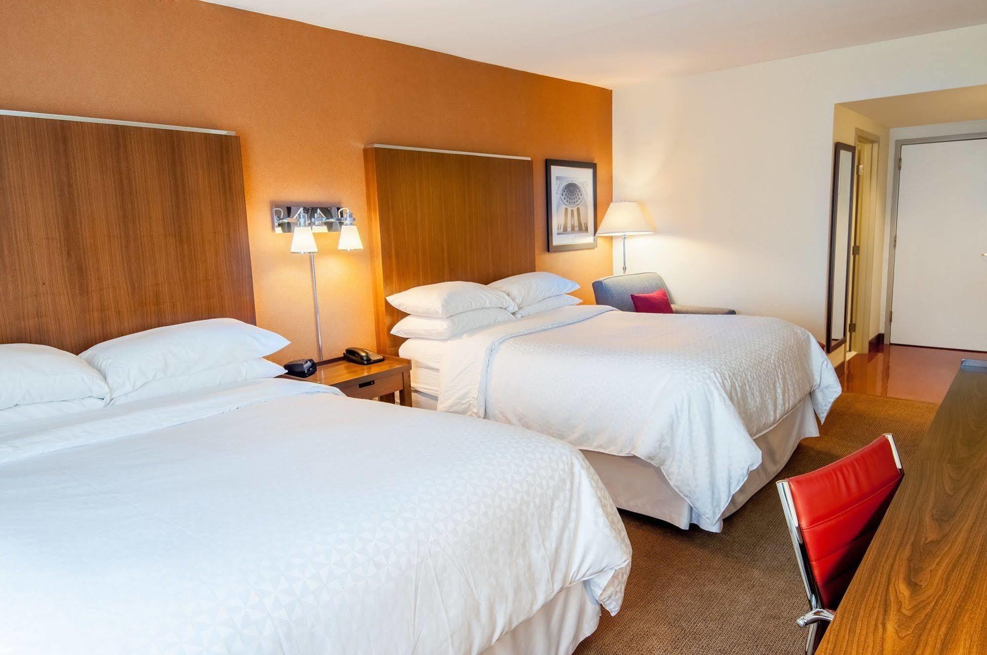 Four Points By Sheraton Columbus-Polaris Buitenkant foto